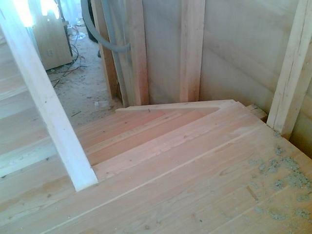 schod3